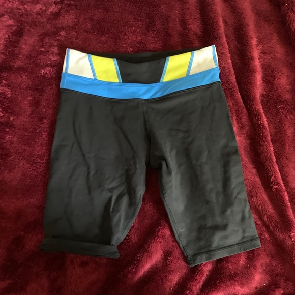 lululemon athletica Pants - LULULEMON biking shorts 🎉